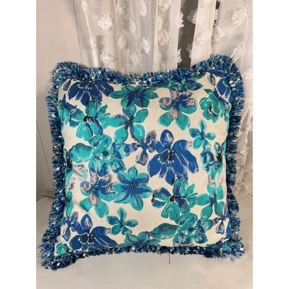 Pier 1 Throw Pillows White Blue Floral Fringed Set of 2 18